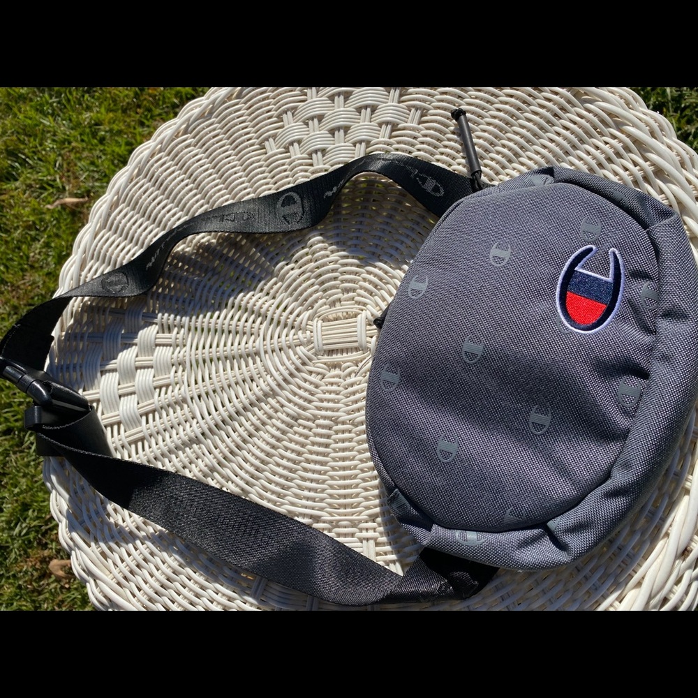 Champion Fannypack